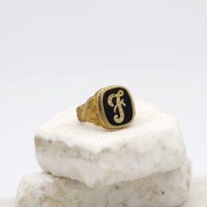 Men’s ring in 925 sterling silver with initial letter F