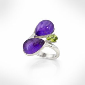 Silver ring with teardrop amethysts and peridot