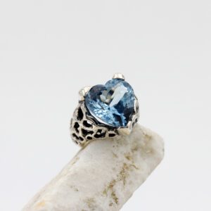 Silver Ring with Blue Topaz Heart – Mars Collection