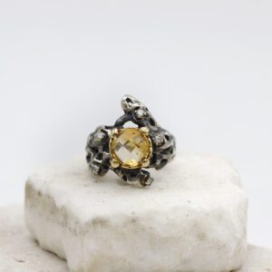 Silver and Gold Ring with Citrine Quartz and Diamonds – Mars Collection